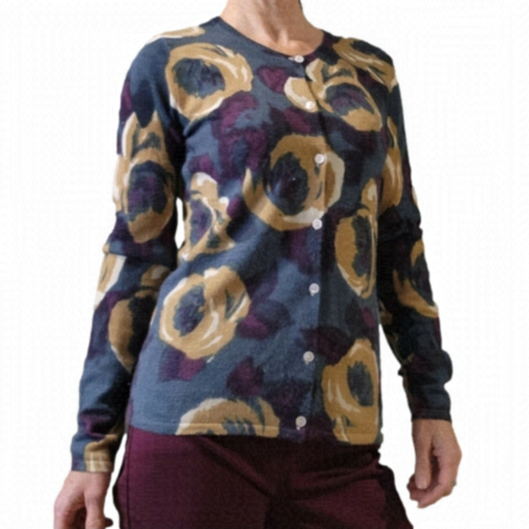 Susan Bristol Sweaters - SIZE small 𝅺Cardigan VINTAGE Merino Wool Large Floral pattern SUSAN BRISTOL